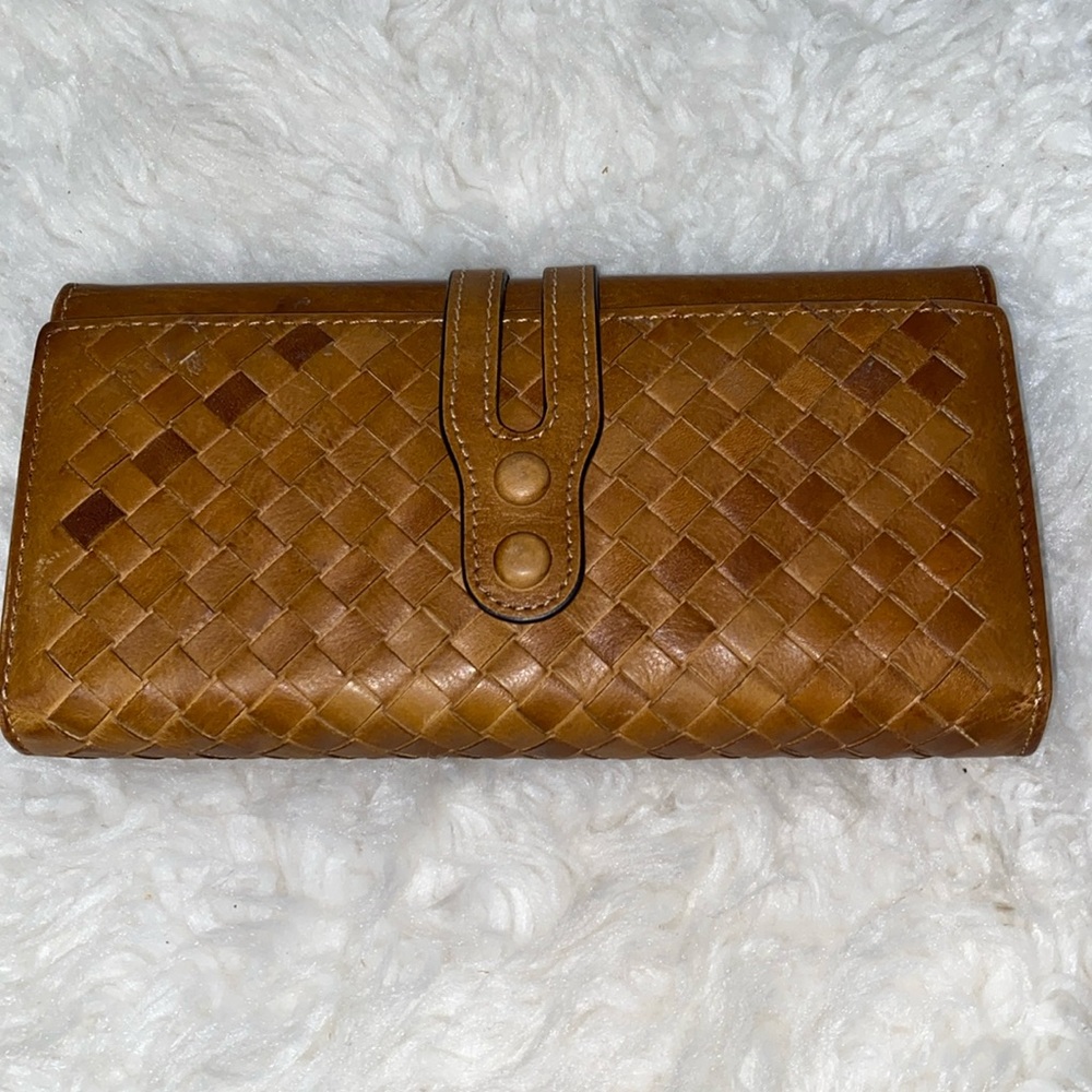 Leteulo Brown Woven Leather Wallet/Organizer
